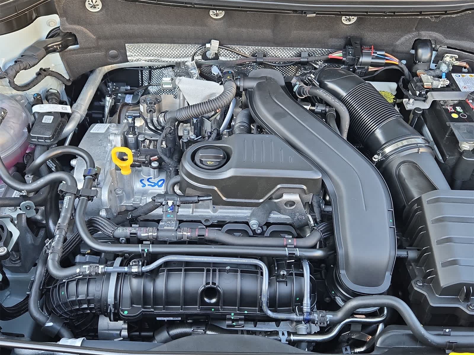 2025 Volkswagen Taos 1.5T SE