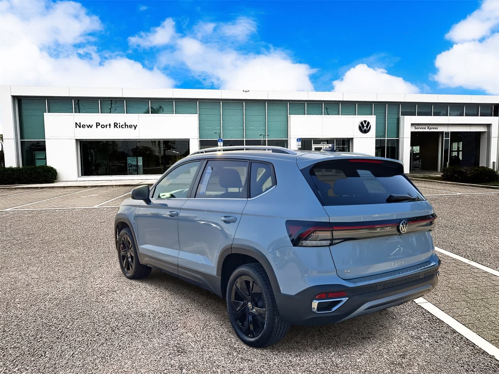 2025 Volkswagen Taos 1.5T SE