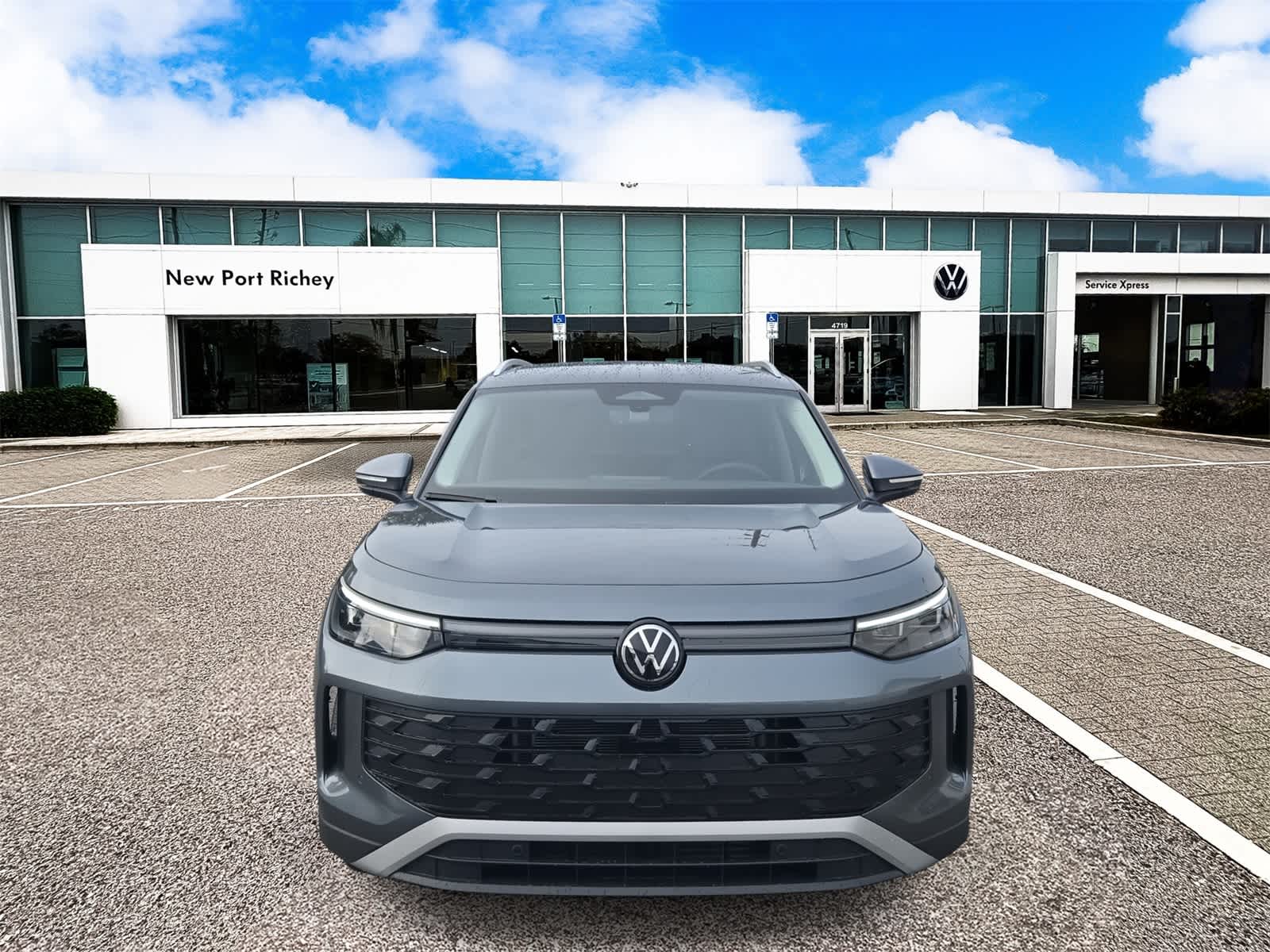 2026 Volkswagen Tiguan 2.0T SE