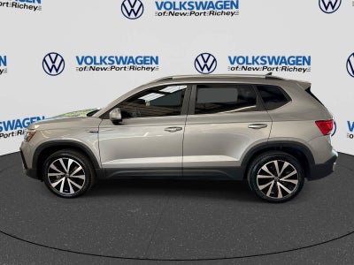 2023 Volkswagen Taos SE