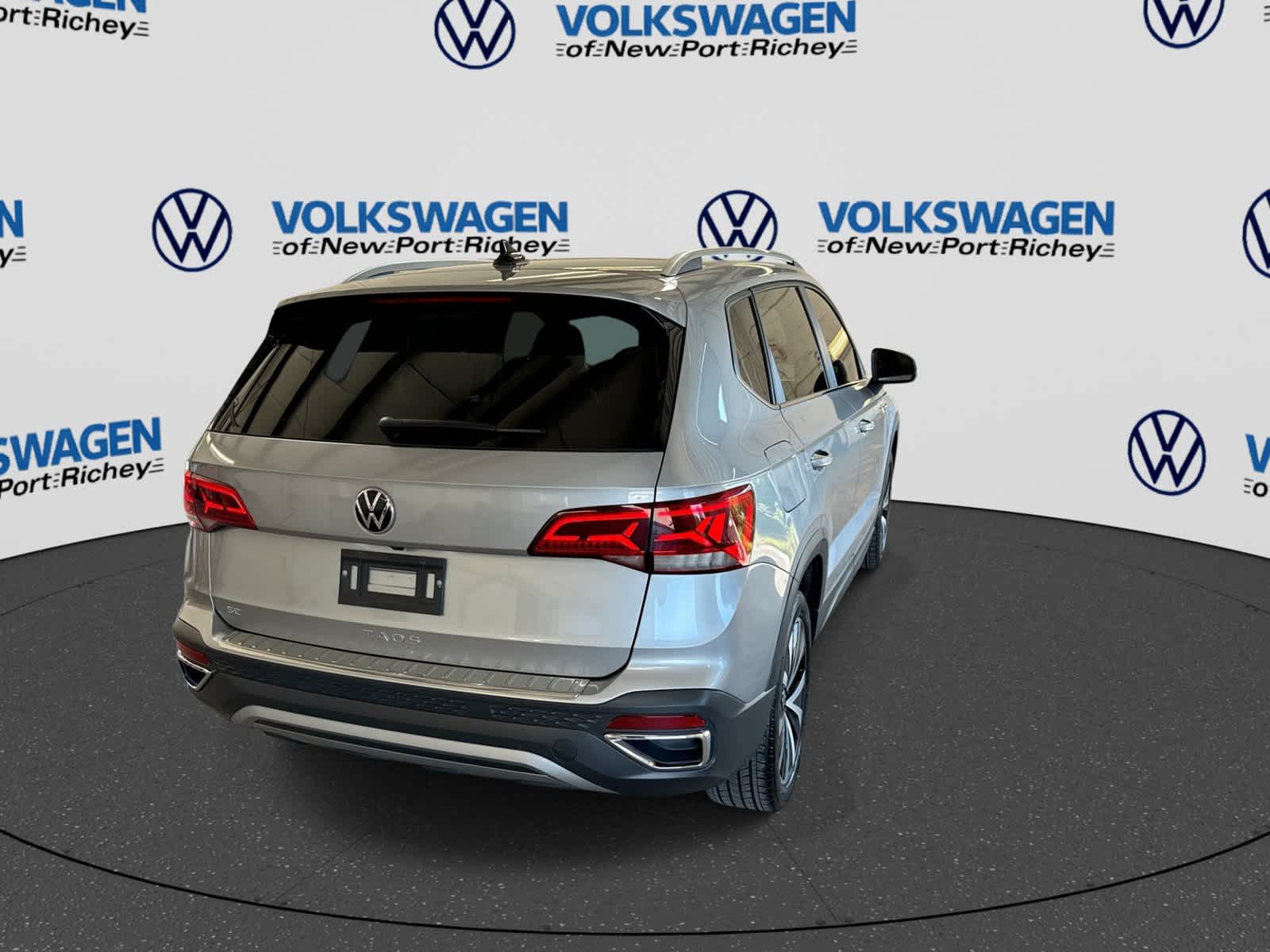 2023 Volkswagen Taos SE