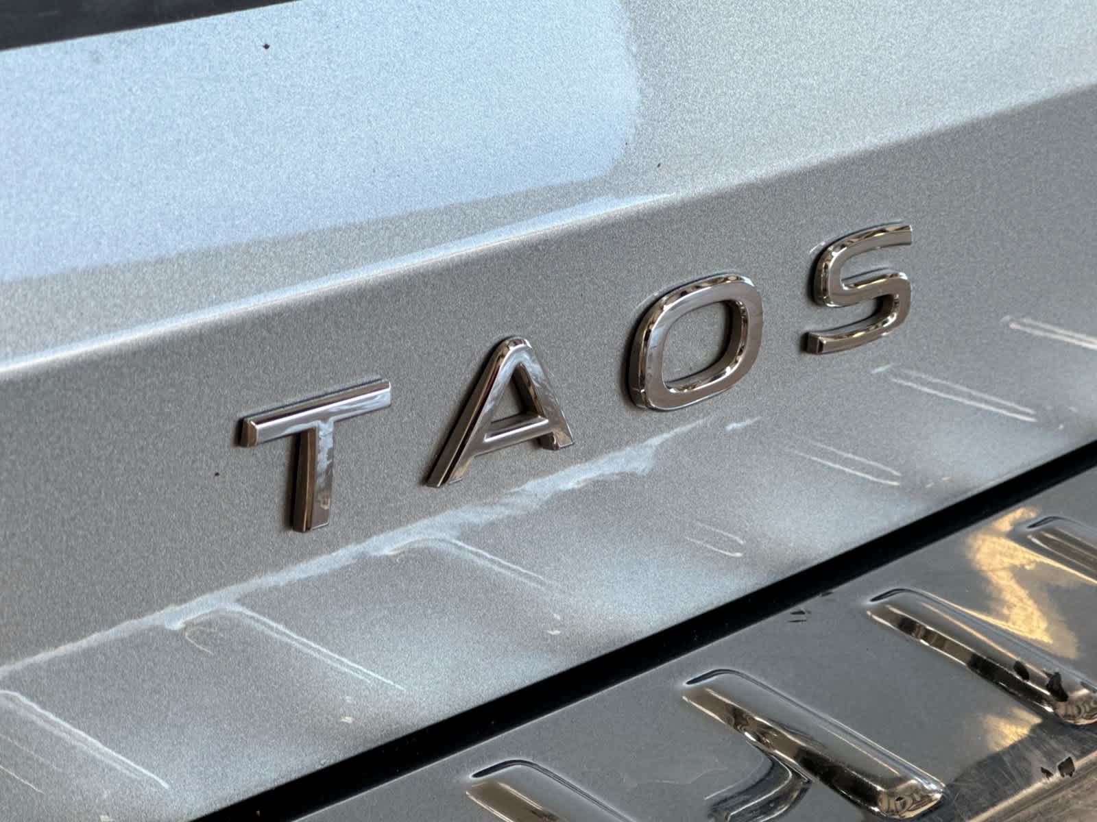 2023 Volkswagen Taos SE
