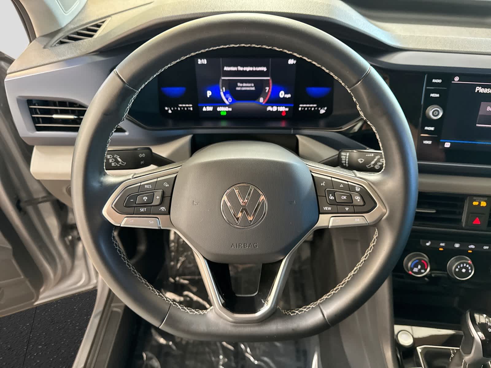 2023 Volkswagen Taos SE