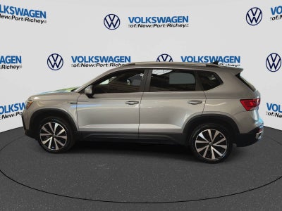 2023 Volkswagen Taos SE