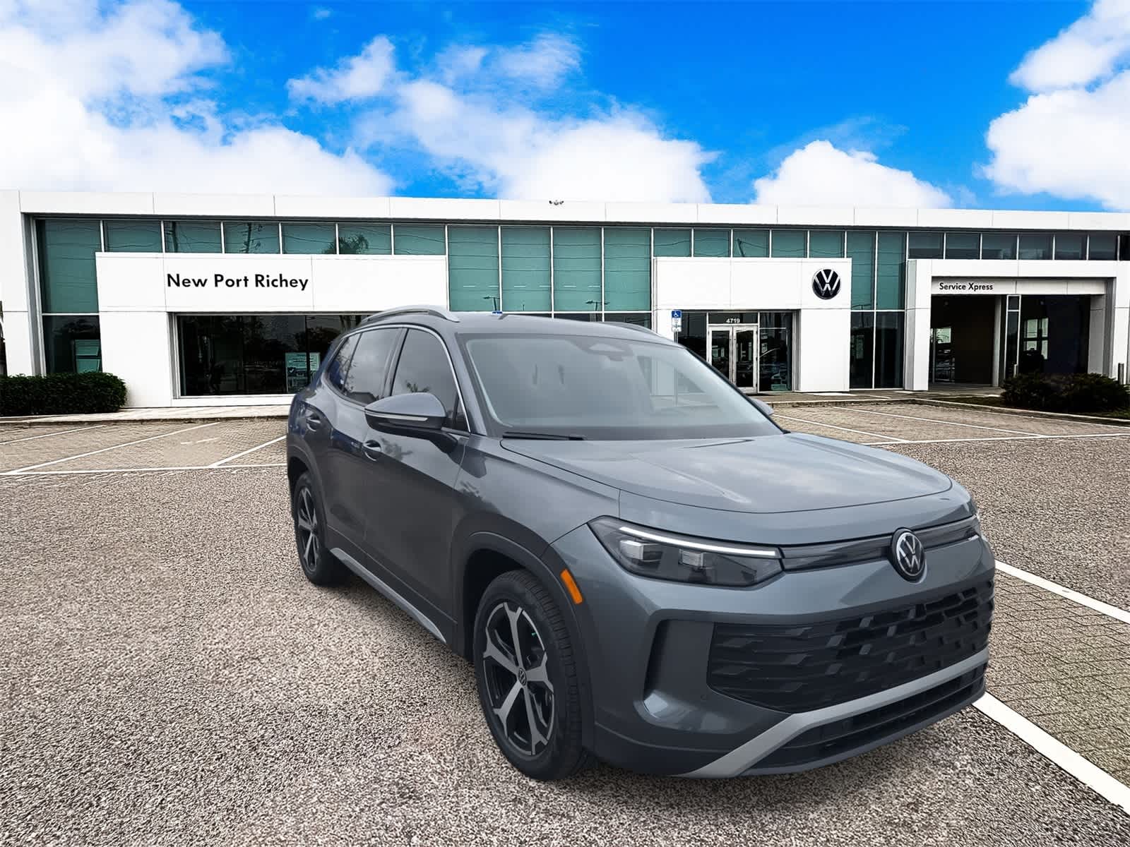 2026 Volkswagen Tiguan 2.0T SE