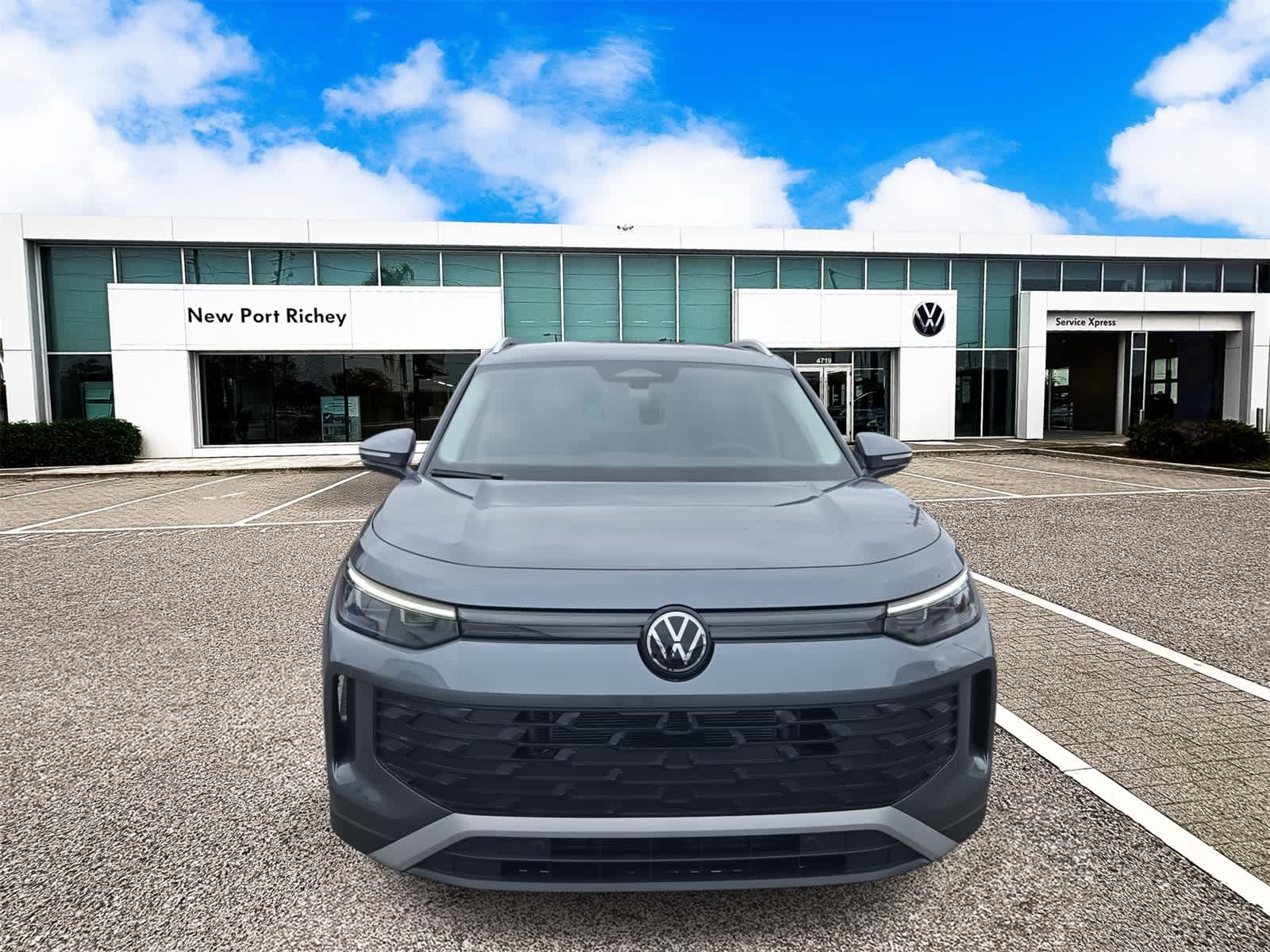 2026 Volkswagen Tiguan 2.0T SE