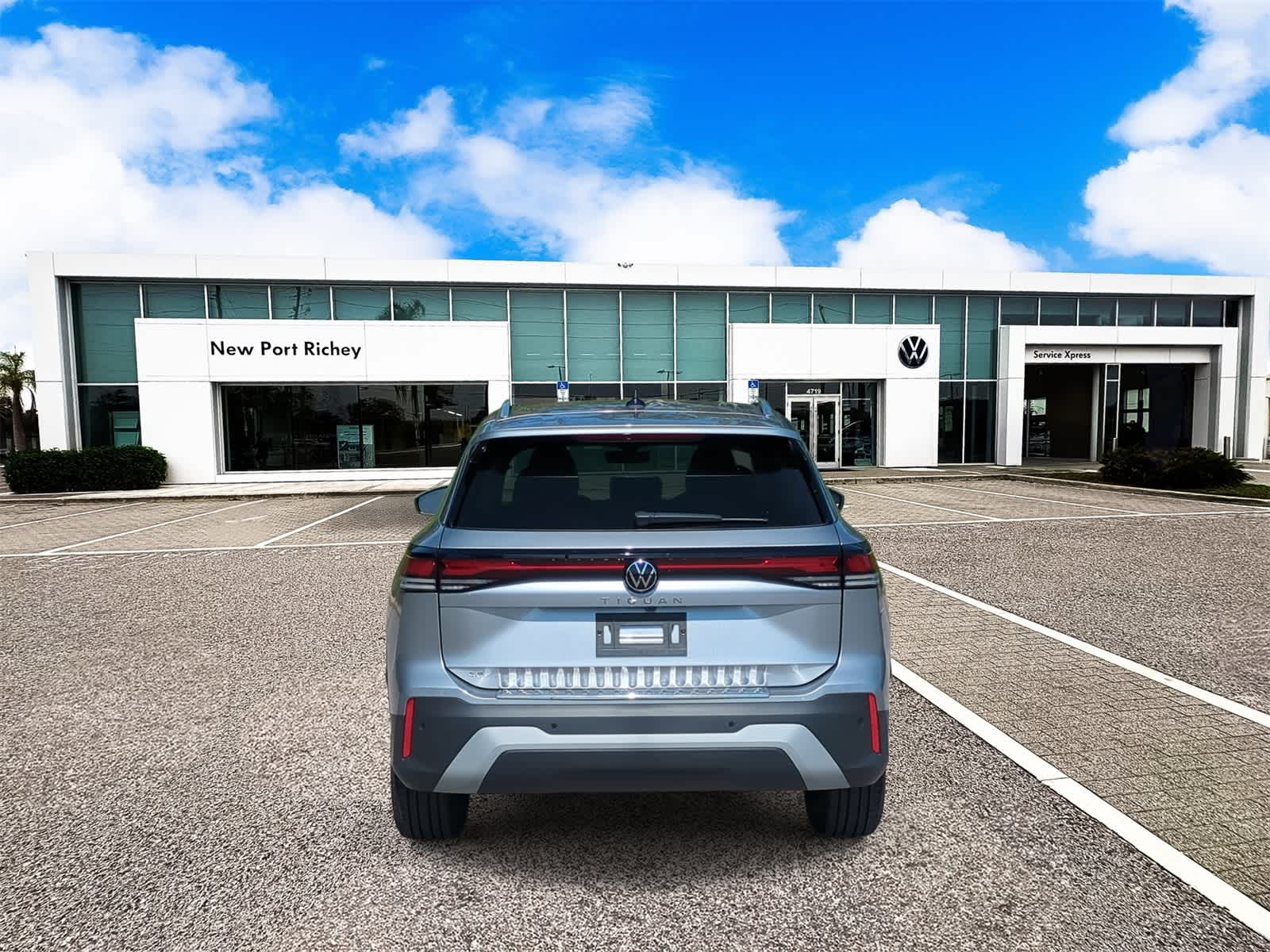 2025 Volkswagen Tiguan 2.0T SE