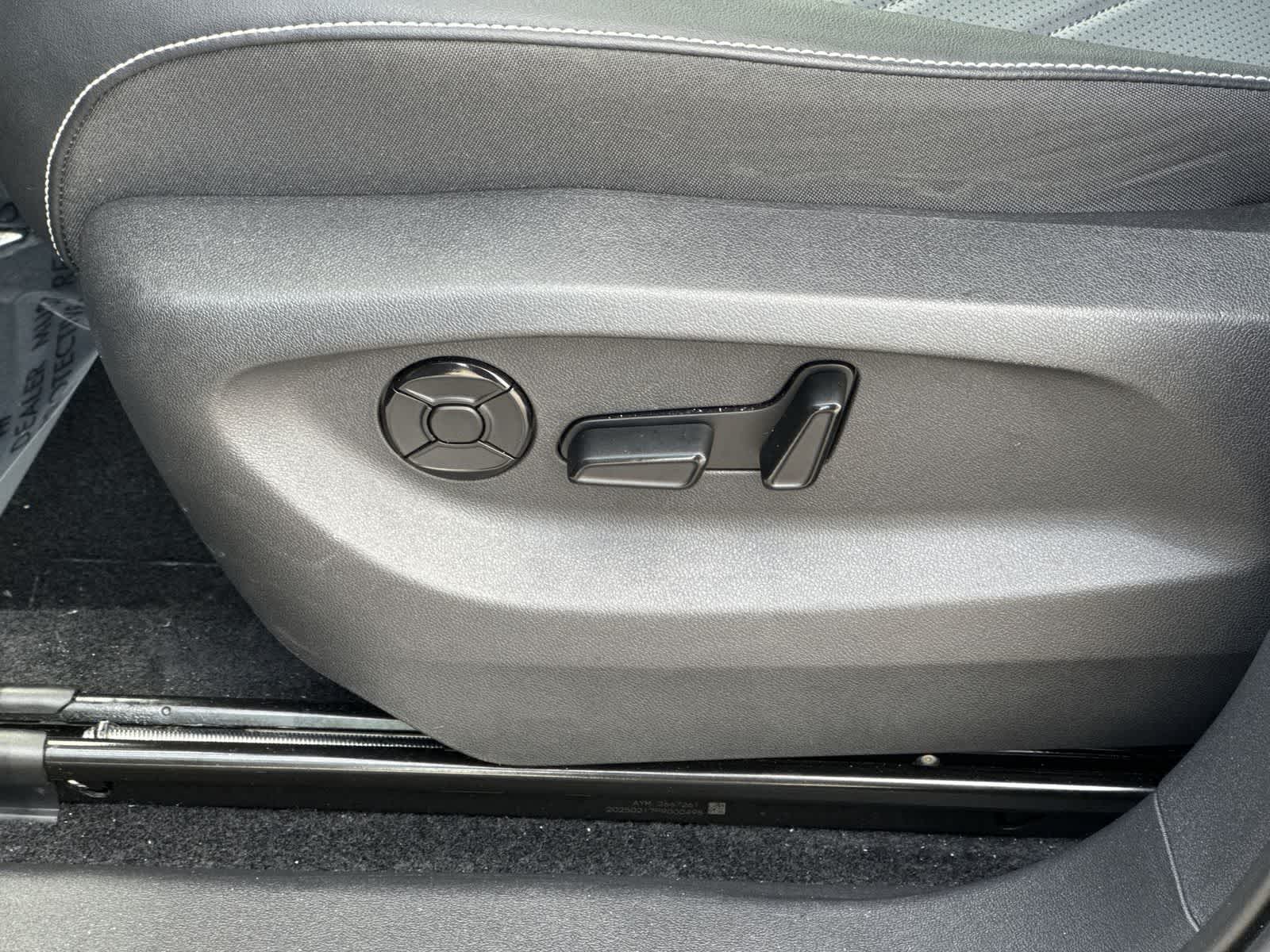 Volkswagen Tiguan SE 2025