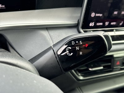 Volkswagen Tiguan SE 2025