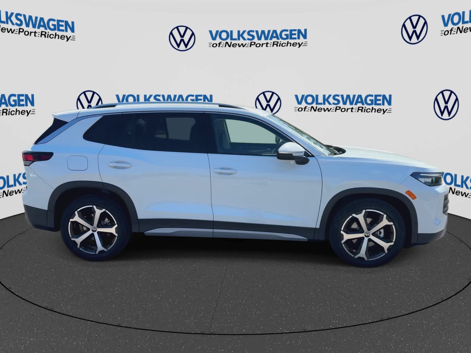 Volkswagen Tiguan SE 2026
