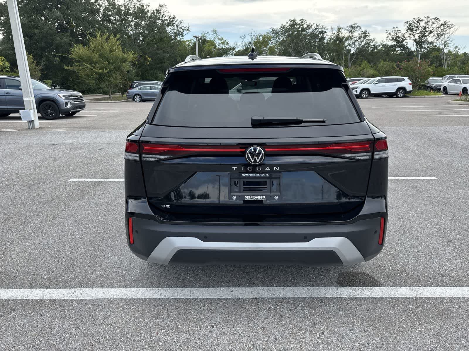 2026 Volkswagen Tiguan 2.0T SE