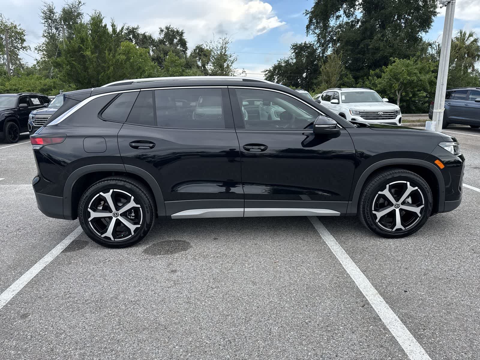 2026 Volkswagen Tiguan 2.0T SE