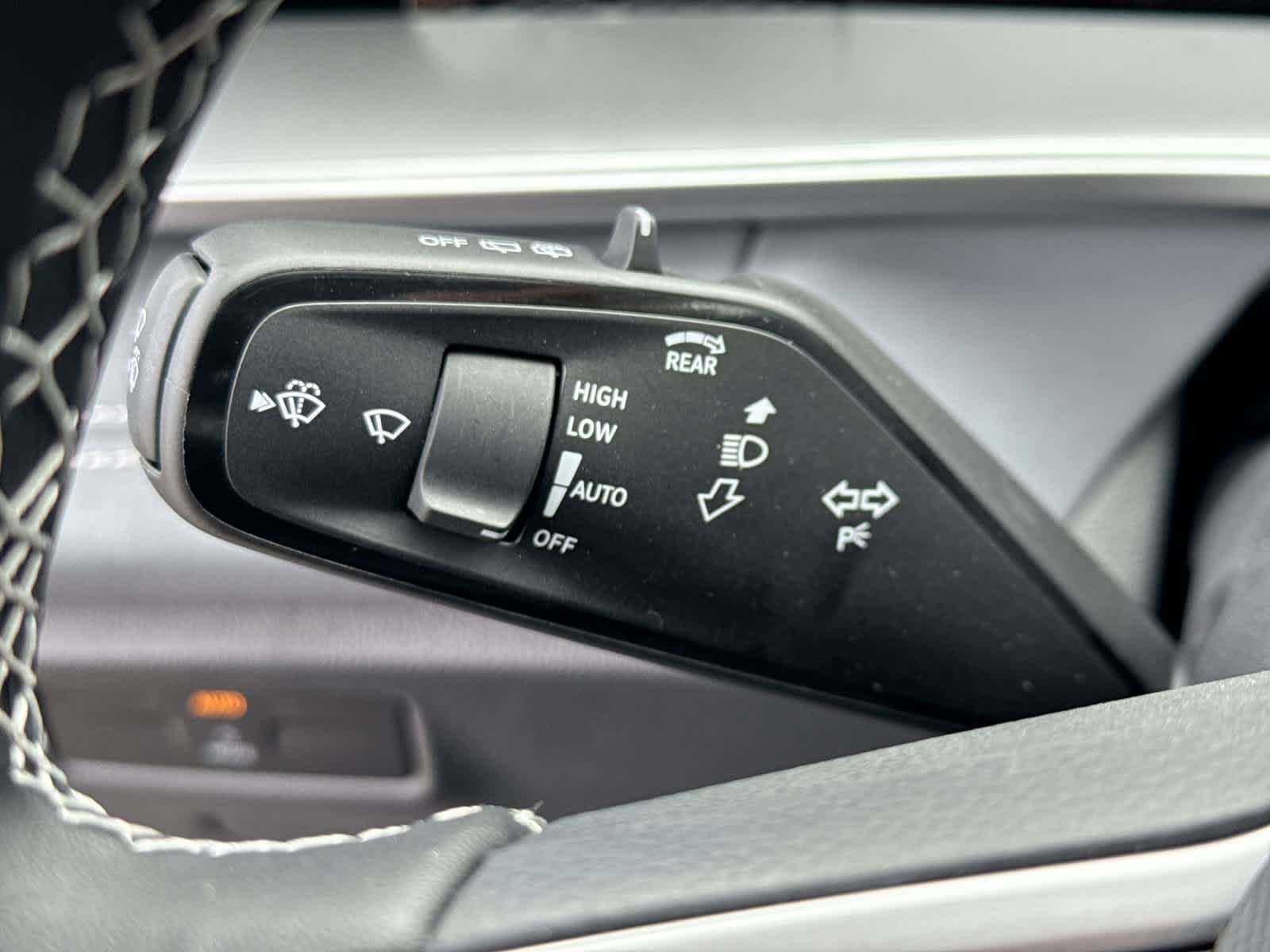 Volkswagen Tiguan SE 2026