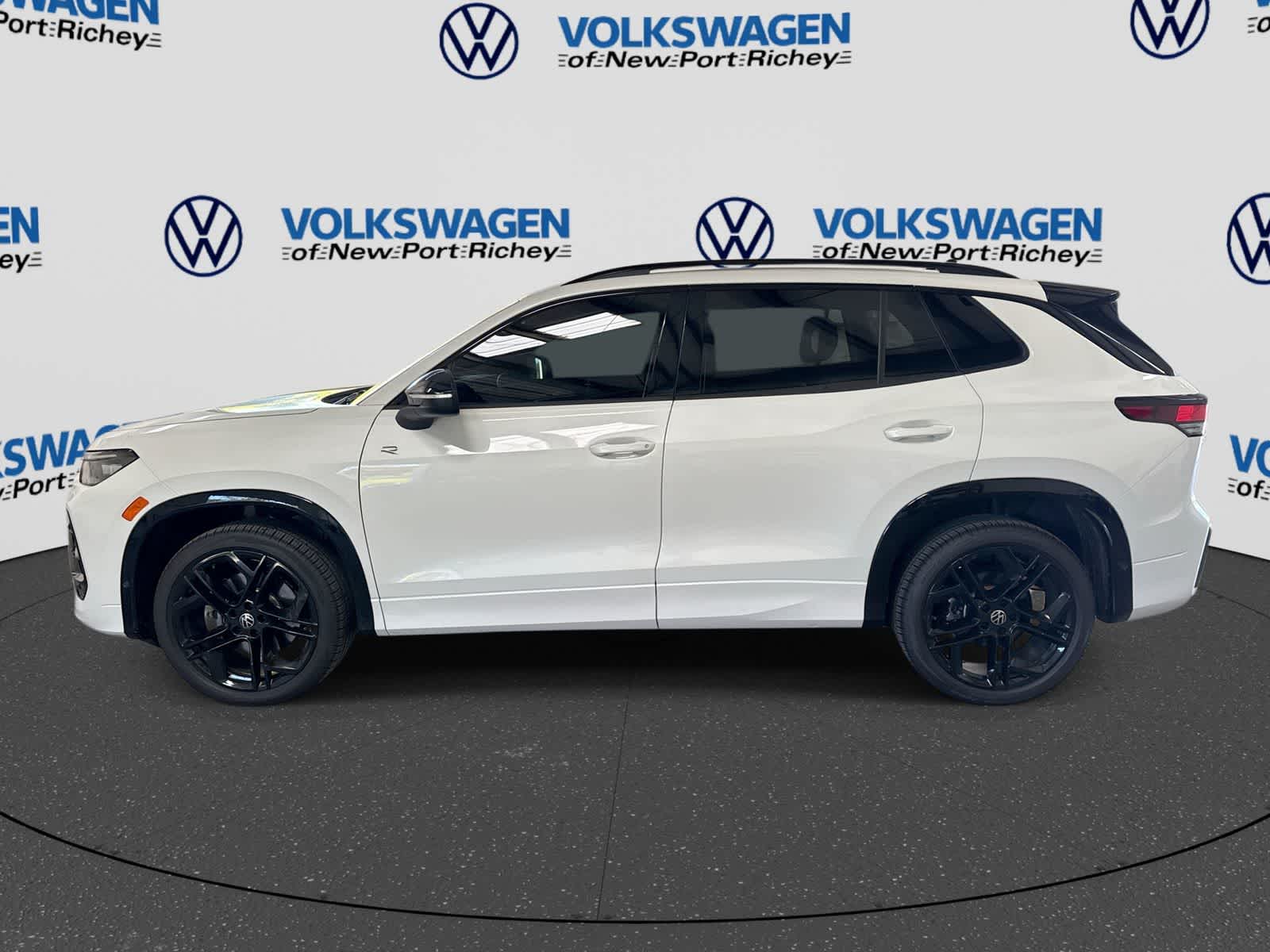 Volkswagen Tiguan 2.0T SE R-Line Negro 2026