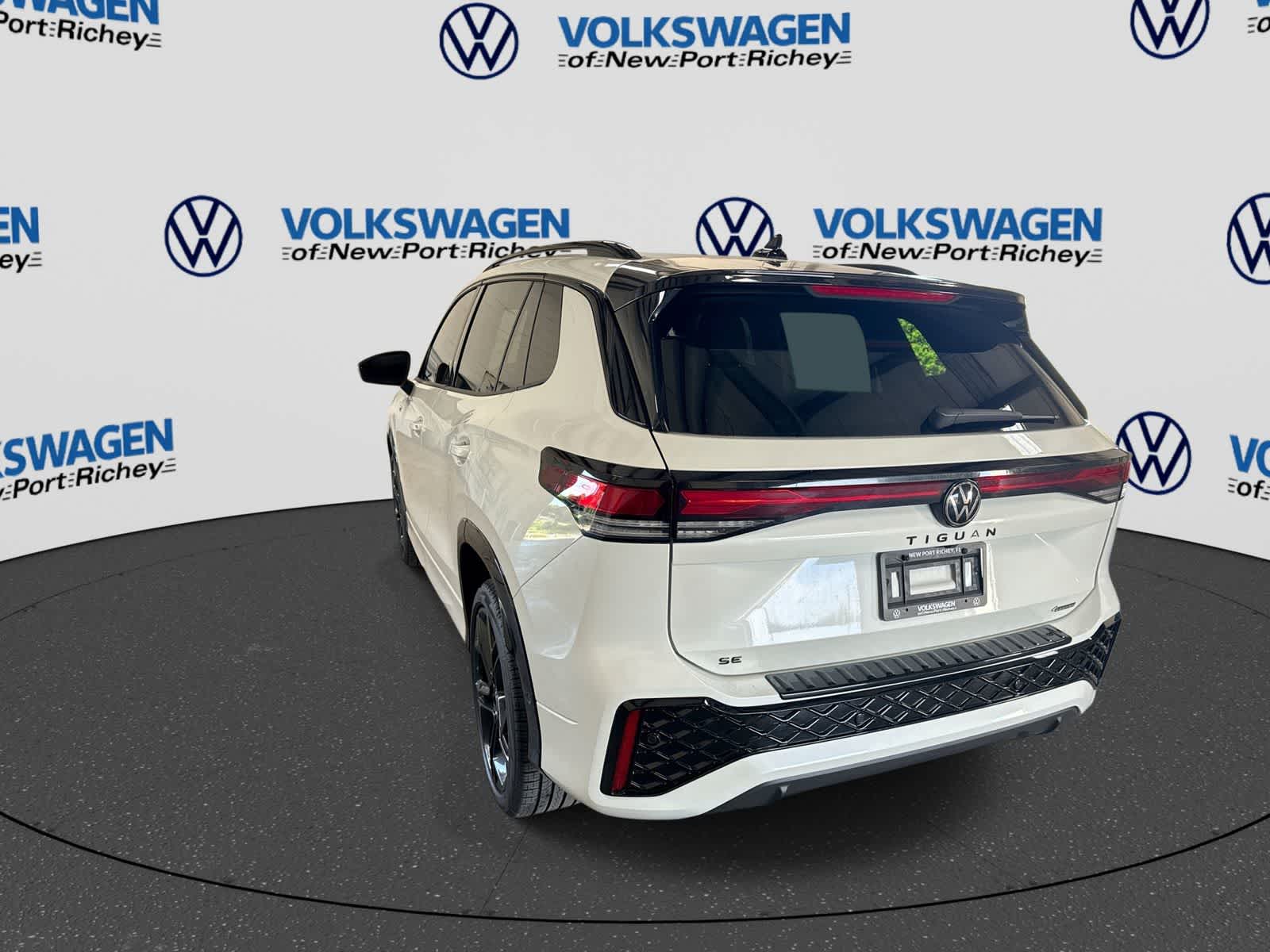 Volkswagen Tiguan 2.0T SE R-Line Negro 2026