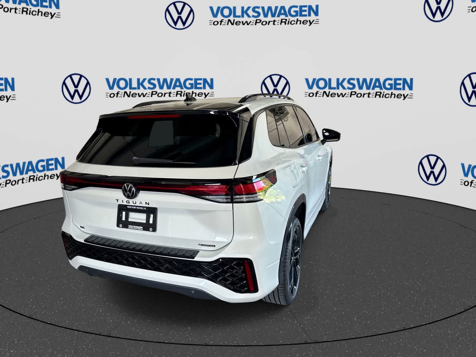 Volkswagen Tiguan 2.0T SE R-Line Negro 2026