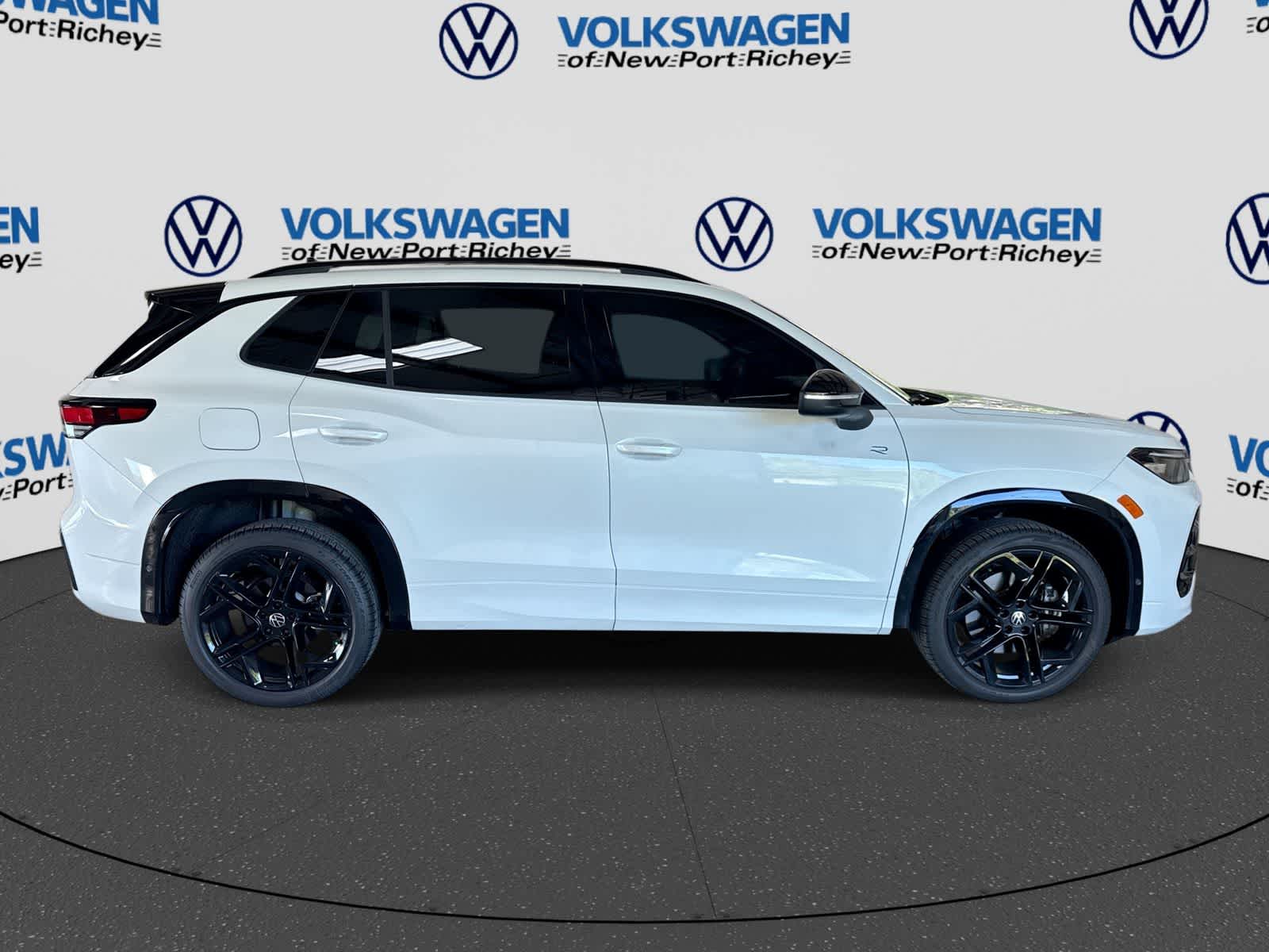 Volkswagen Tiguan 2.0T SE R-Line Negro 2026