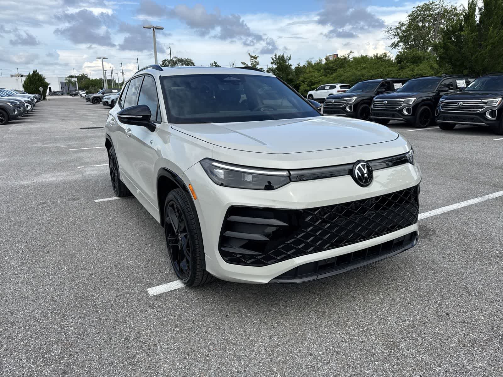 Volkswagen Tiguan 2.0T SE R-Line Negro 2026