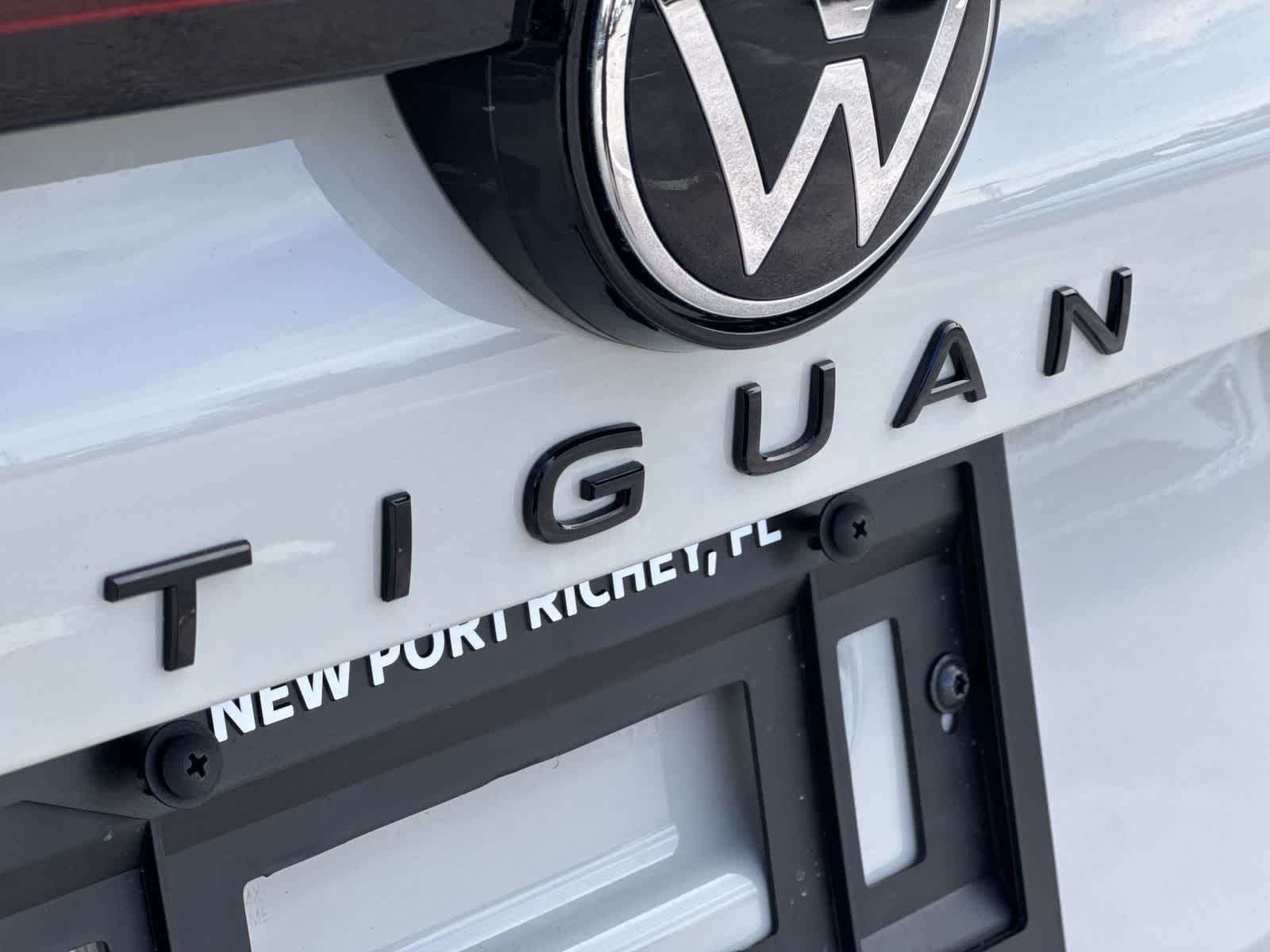 Volkswagen Tiguan 2.0T SE R-Line Negro 2026