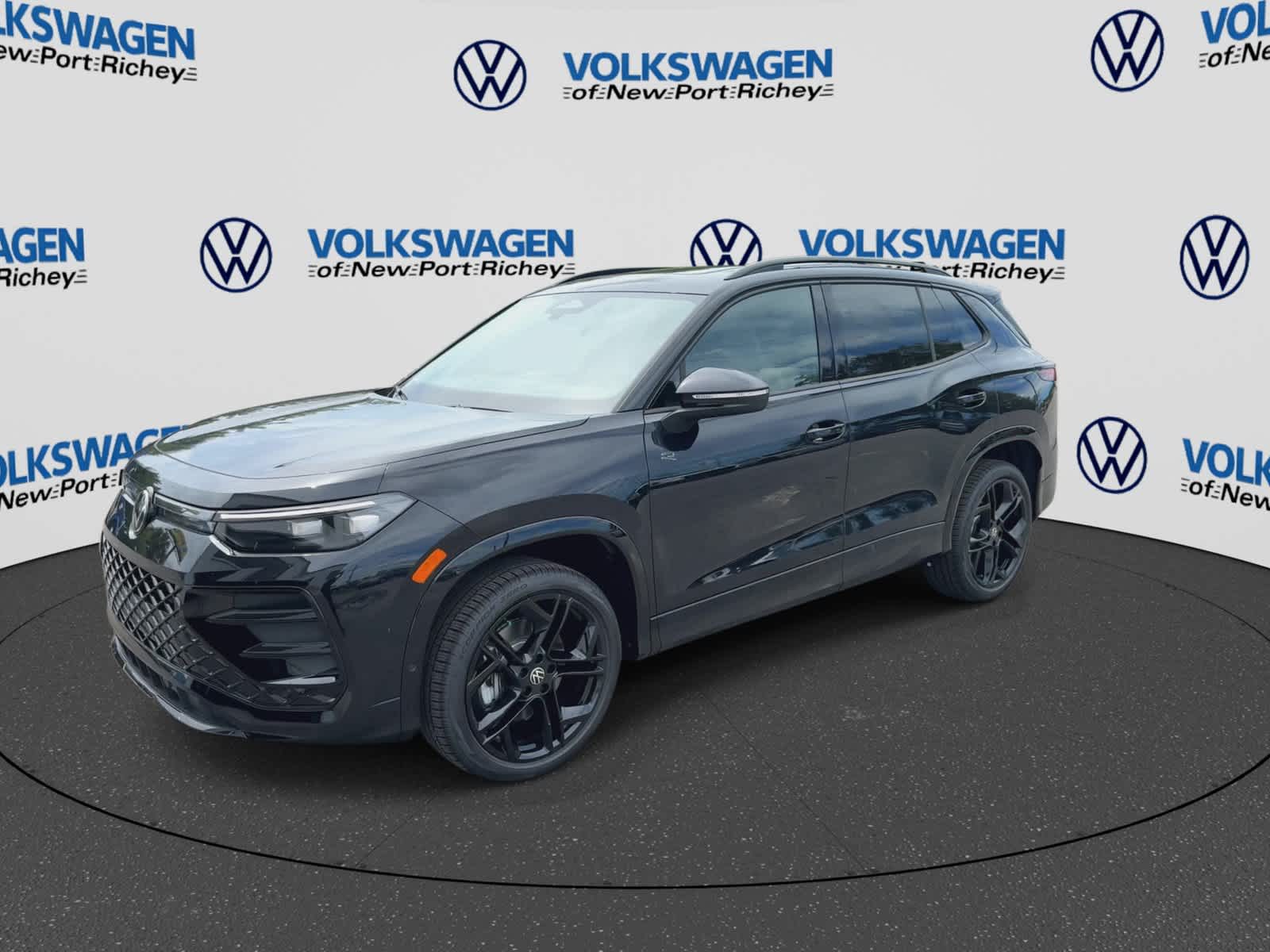 2026 Volkswagen Tiguan SE R-Line Negro