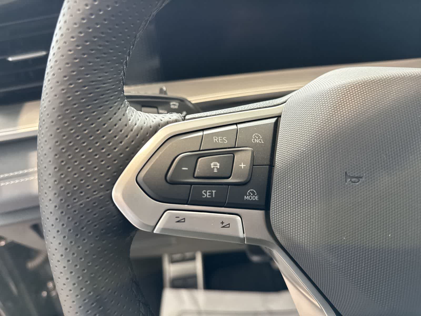 Volkswagen Tiguan 2.0T SE R-Line Negro 2026