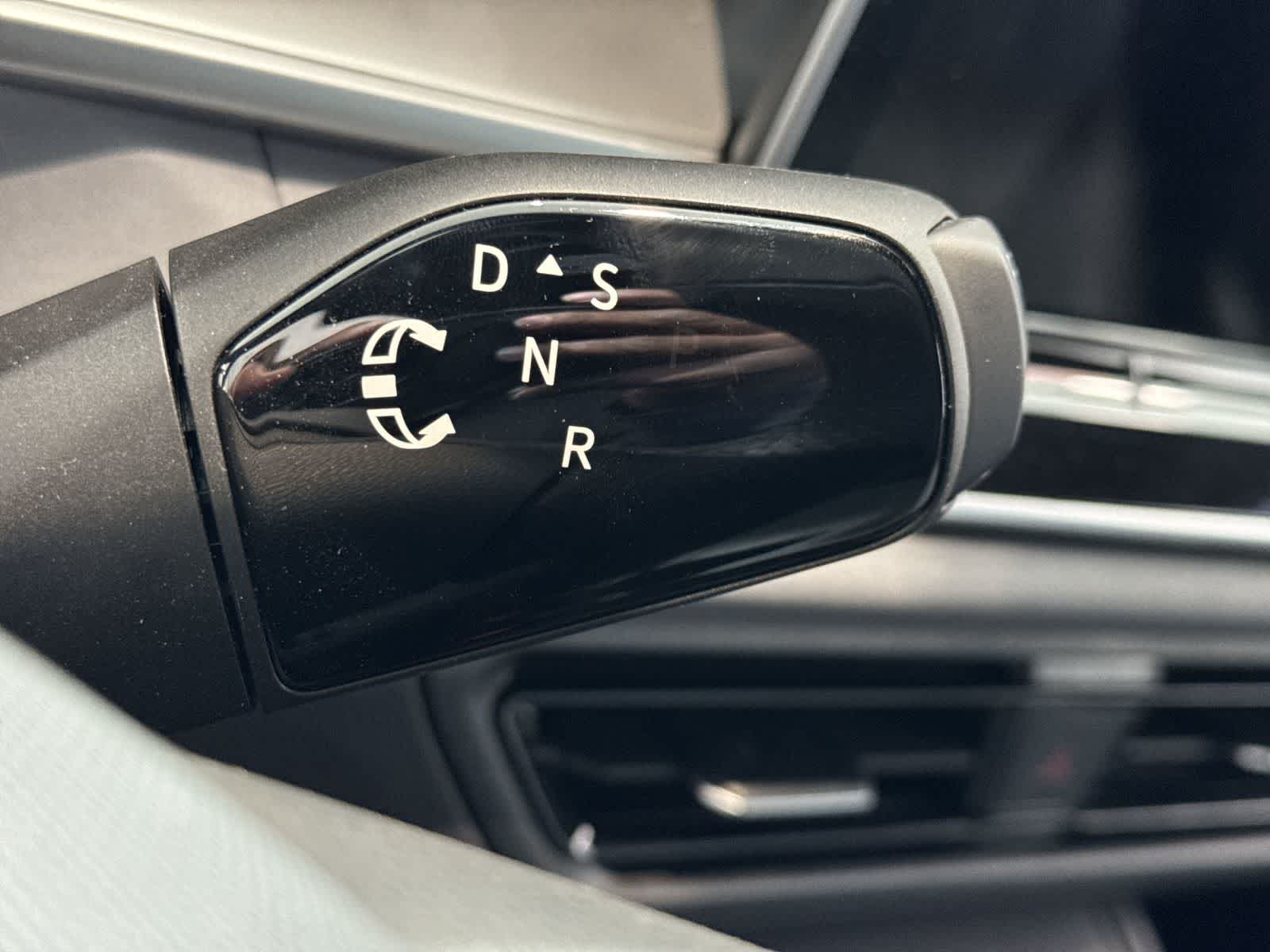 Volkswagen Tiguan 2.0T SE R-Line Negro 2026