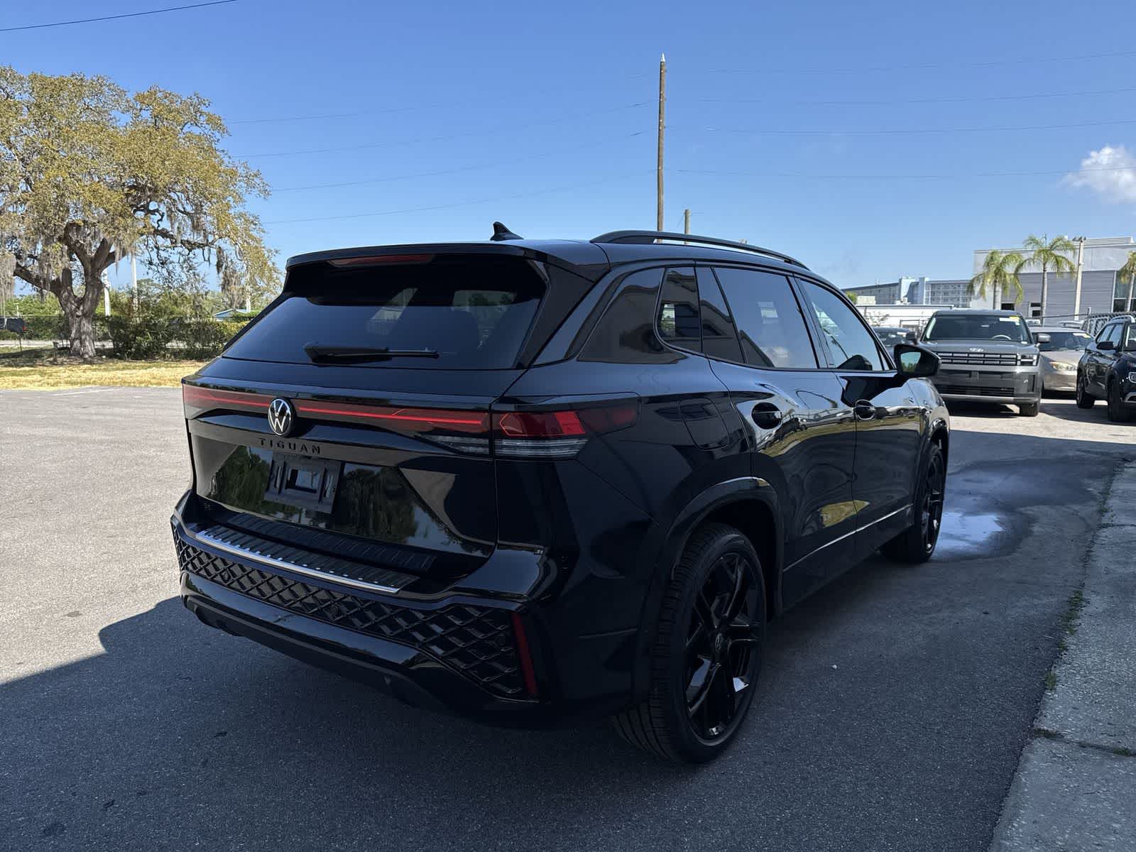 Volkswagen Tiguan 2.0T SE R-Line Negro 2026