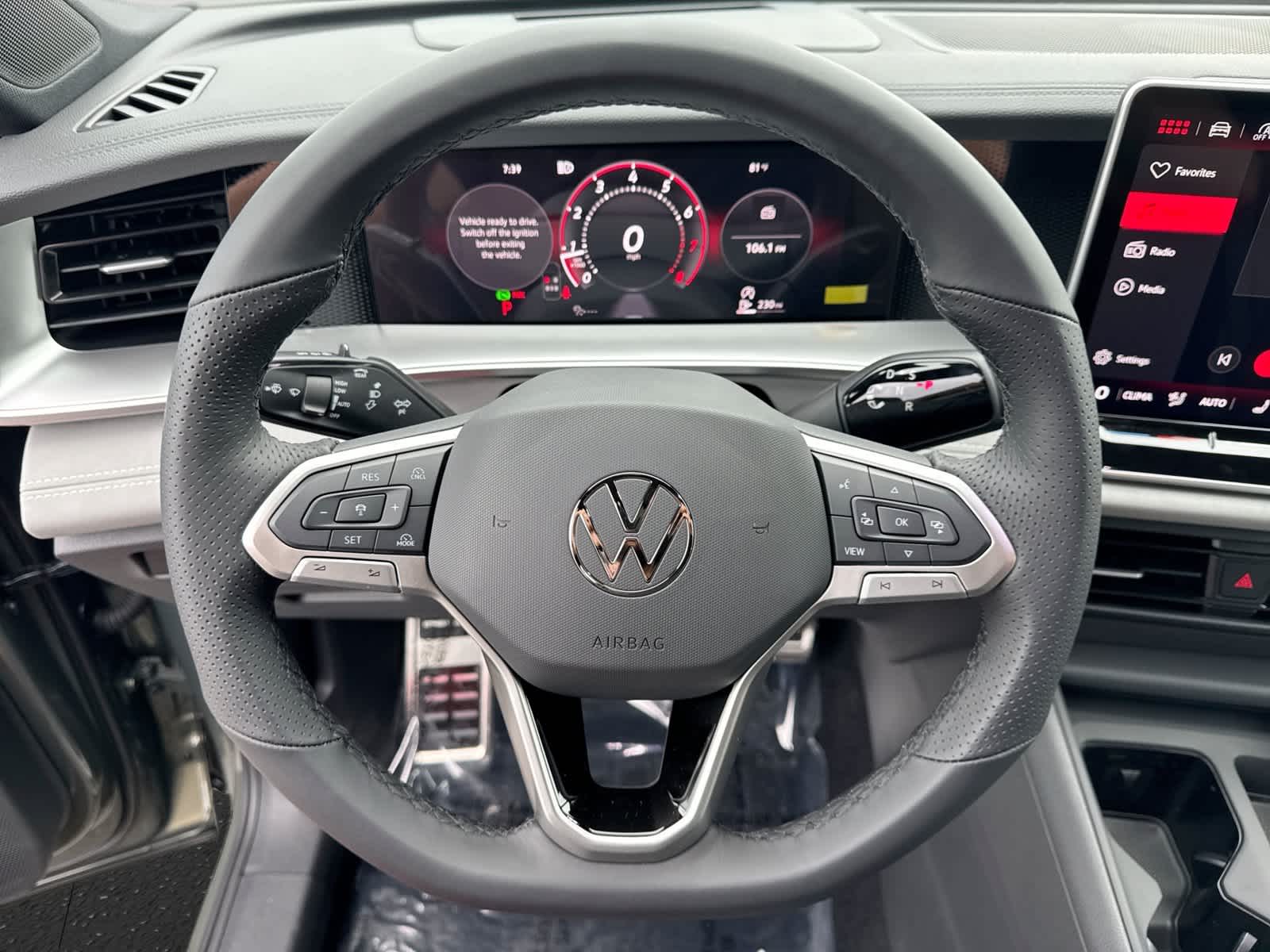 2026 Volkswagen Tiguan SE R-Line Negro
