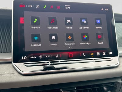 2026 Volkswagen Tiguan SE R-Line Negro