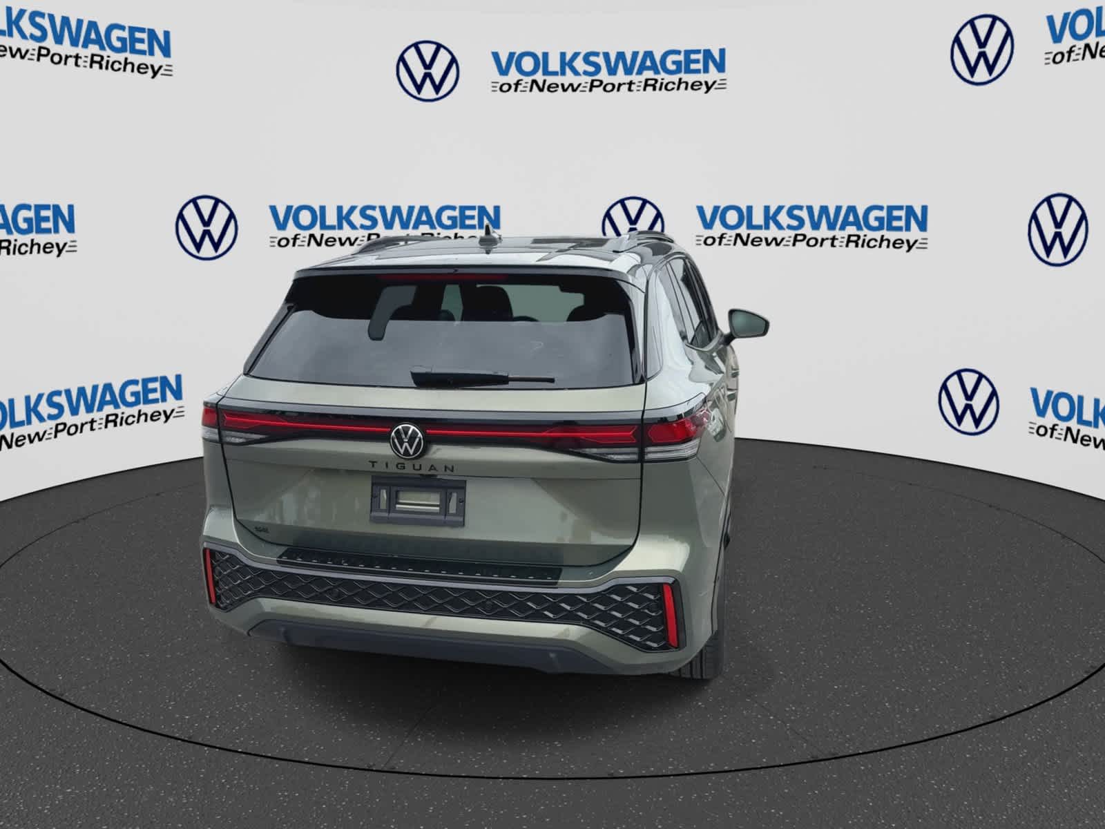 2026 Volkswagen Tiguan SE R-Line Negro