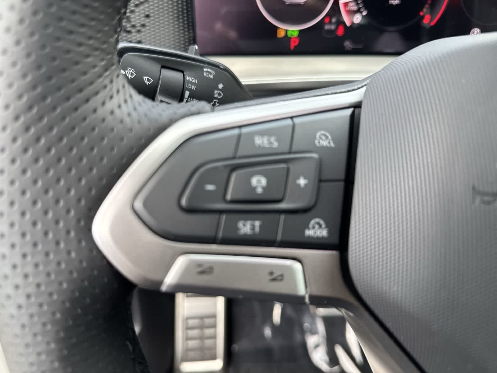 Volkswagen Tiguan 2.0T SE R-Line Negro 2026