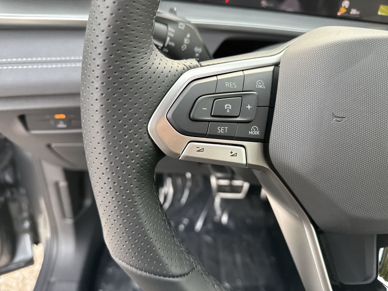 Volkswagen Tiguan 2.0T SE R-Line Negro 2026