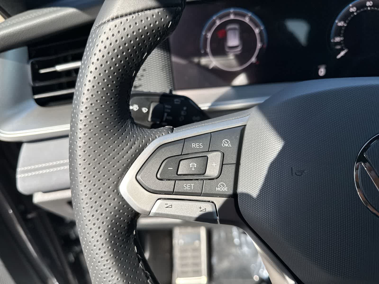 Volkswagen Tiguan 2.0T SE R-Line Negro 2026