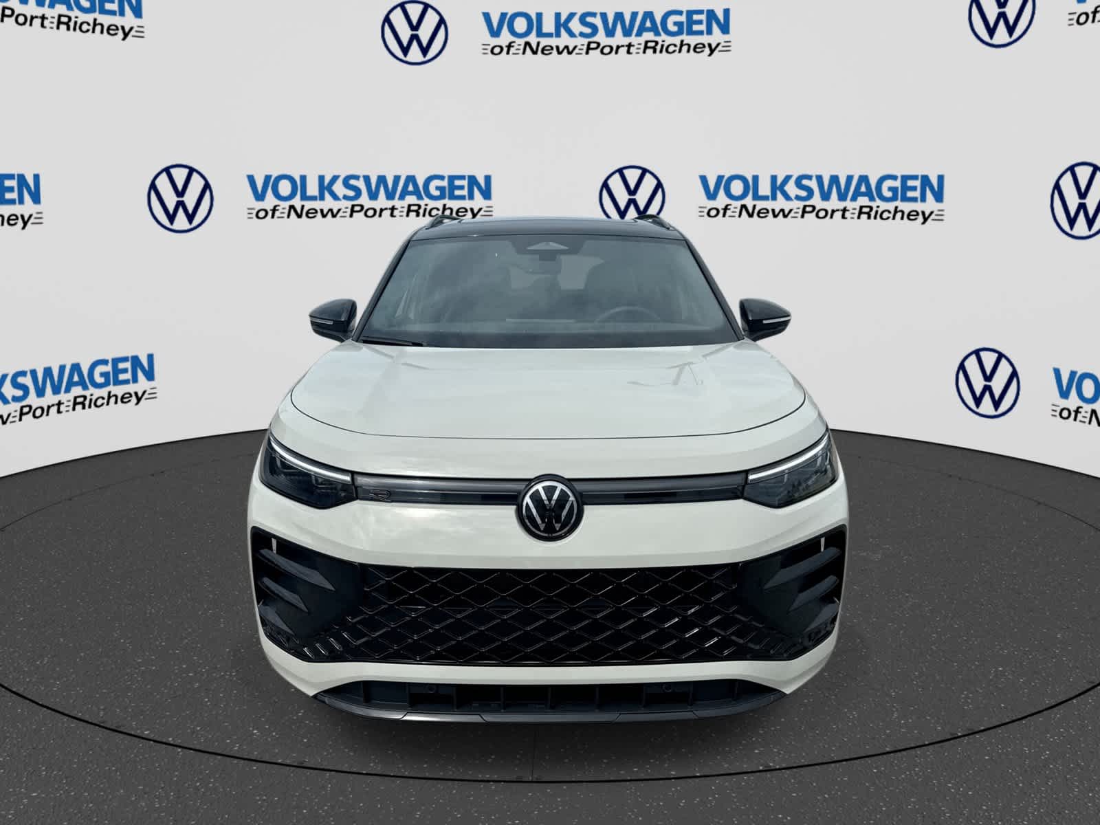 2026 Volkswagen Tiguan SE R-Line Negro