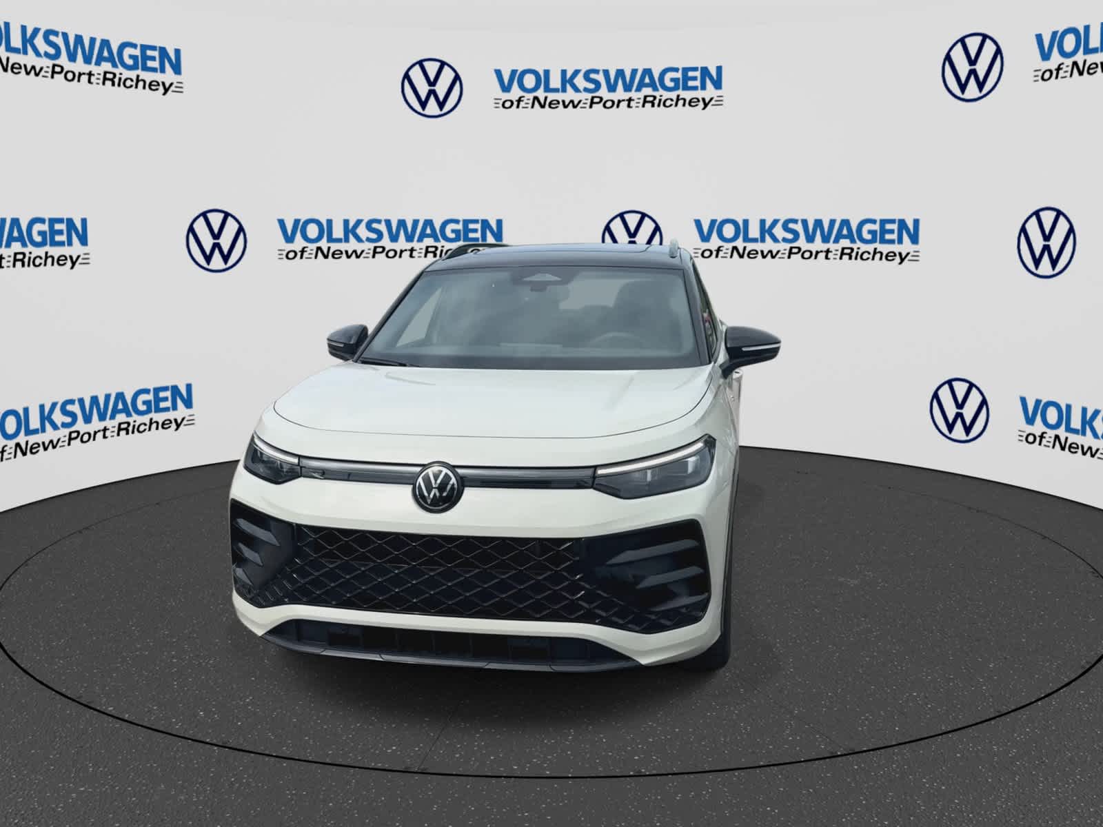 2026 Volkswagen Tiguan SE R-Line Negro