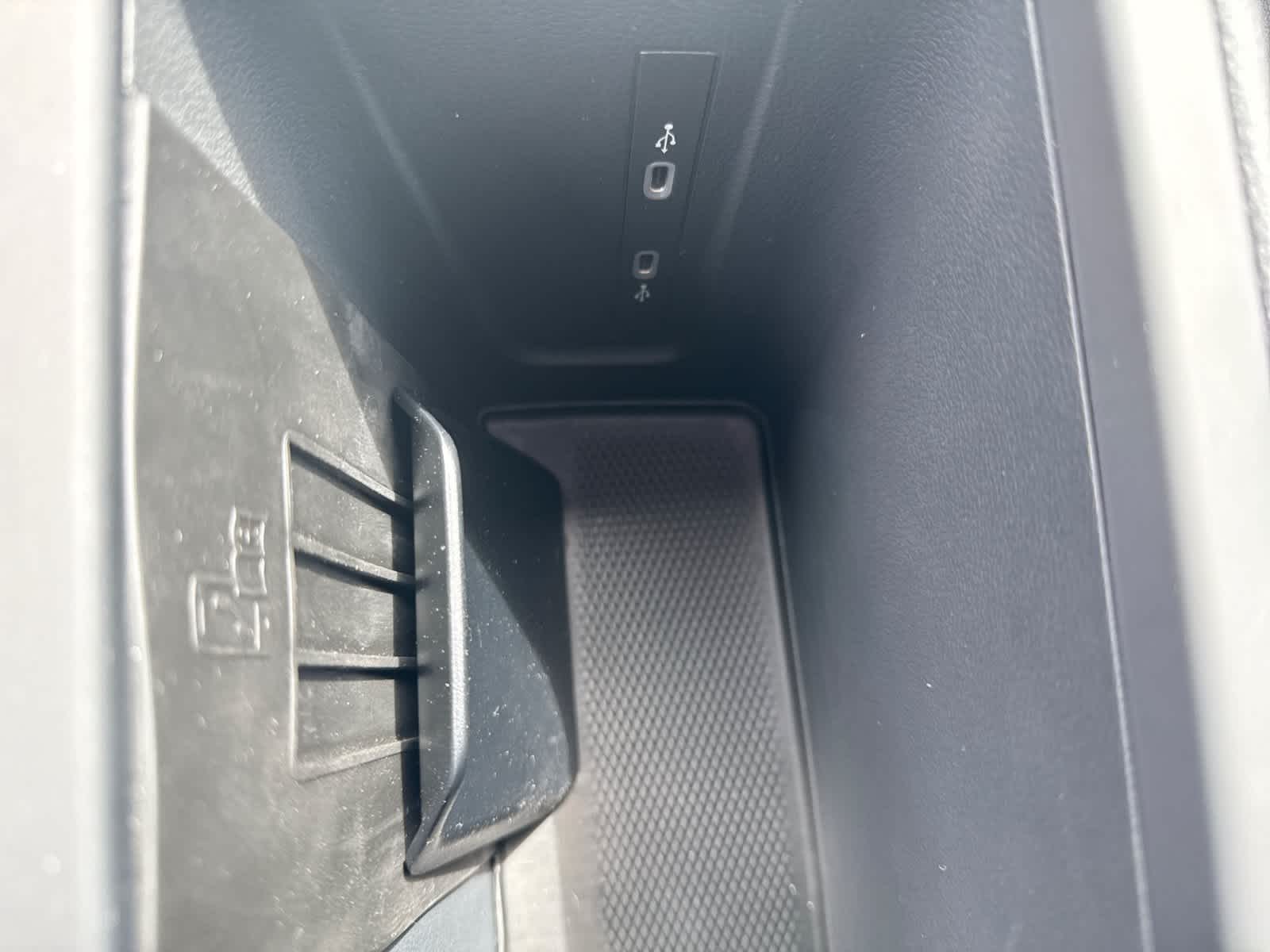 2026 Volkswagen Tiguan SE R-Line Negro