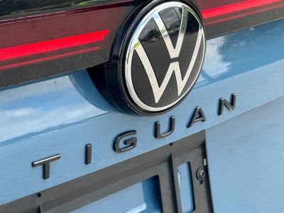 2026 Volkswagen Tiguan SE R-Line Negro