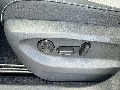 2026 Volkswagen Tiguan SE R-Line Negro