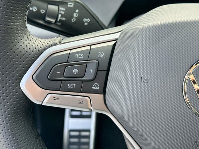 2026 Volkswagen Tiguan SE R-Line Negro