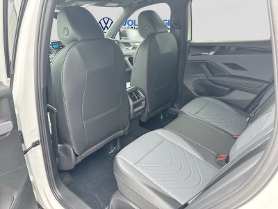 2026 Volkswagen Tiguan SE R-Line Negro