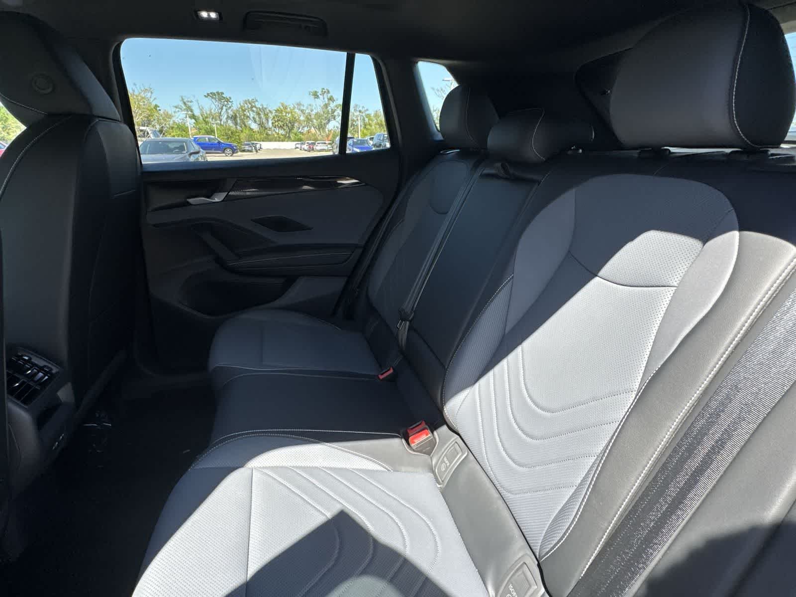 Volkswagen Tiguan 2.0T SE R-Line Negro 2026