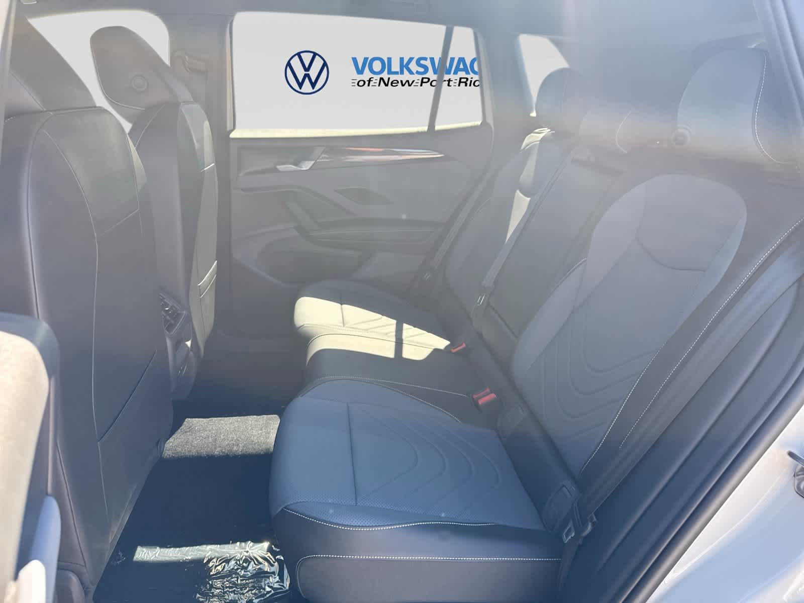 2026 Volkswagen Tiguan SE R-Line Negro