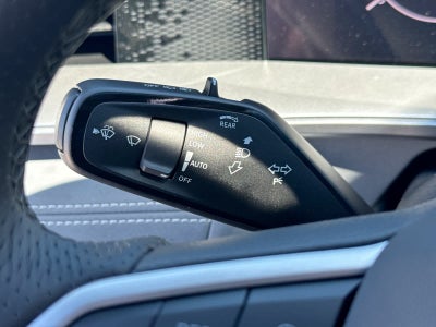 2026 Volkswagen Tiguan SE R-Line Negro
