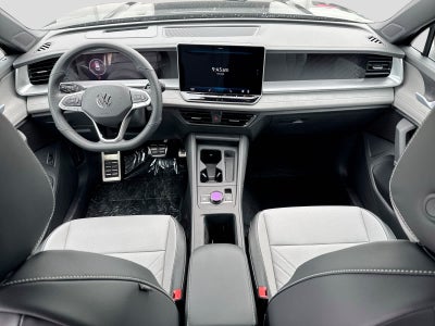 2026 Volkswagen Tiguan SE R-Line Negro