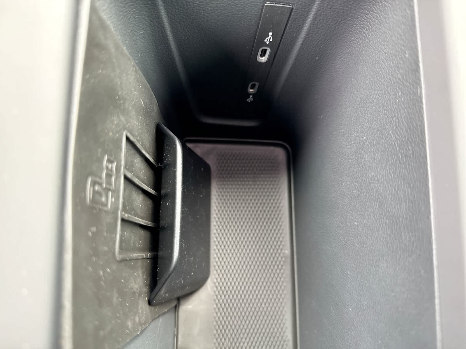 2026 Volkswagen Tiguan SE R-Line Negro
