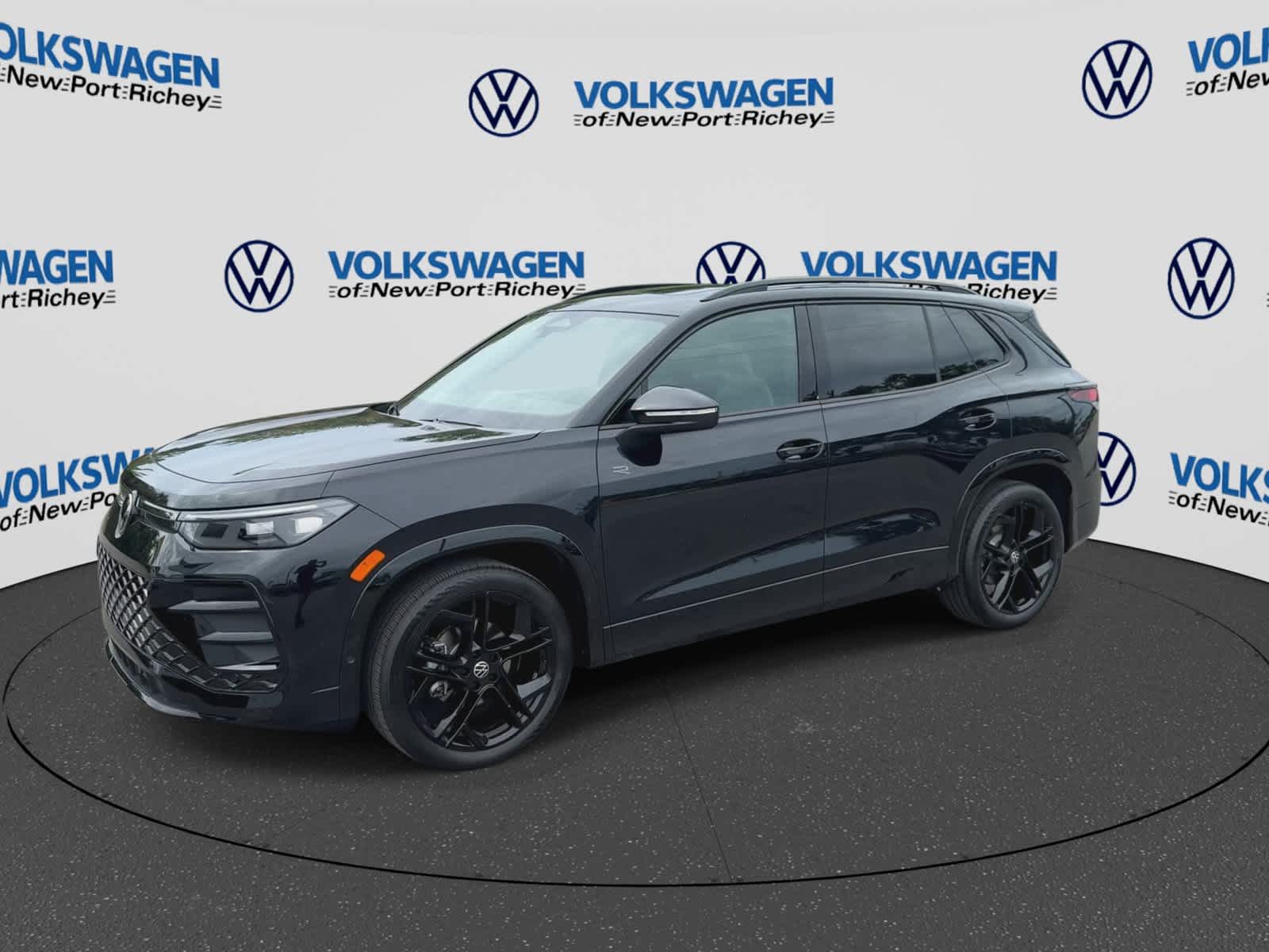 2026 Volkswagen Tiguan SE R-Line Negro