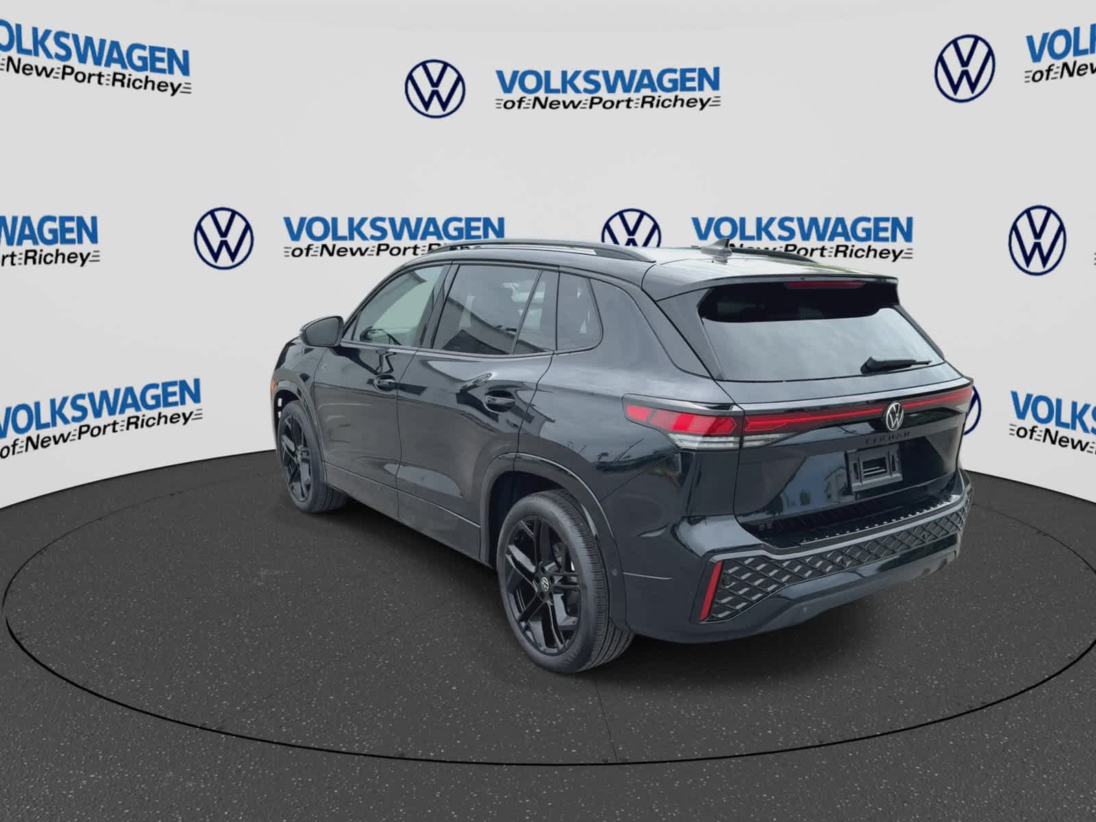 2026 Volkswagen Tiguan SE R-Line Negro