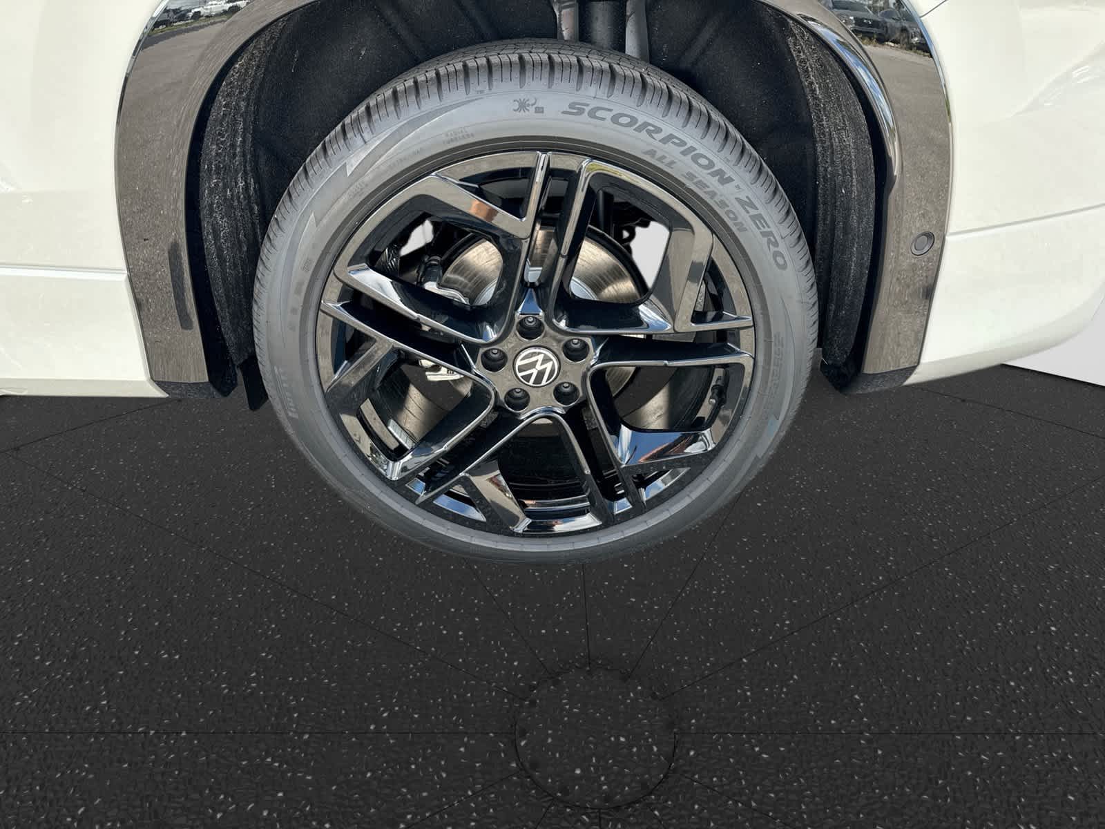 2026 Volkswagen Tiguan SE R-Line Negro