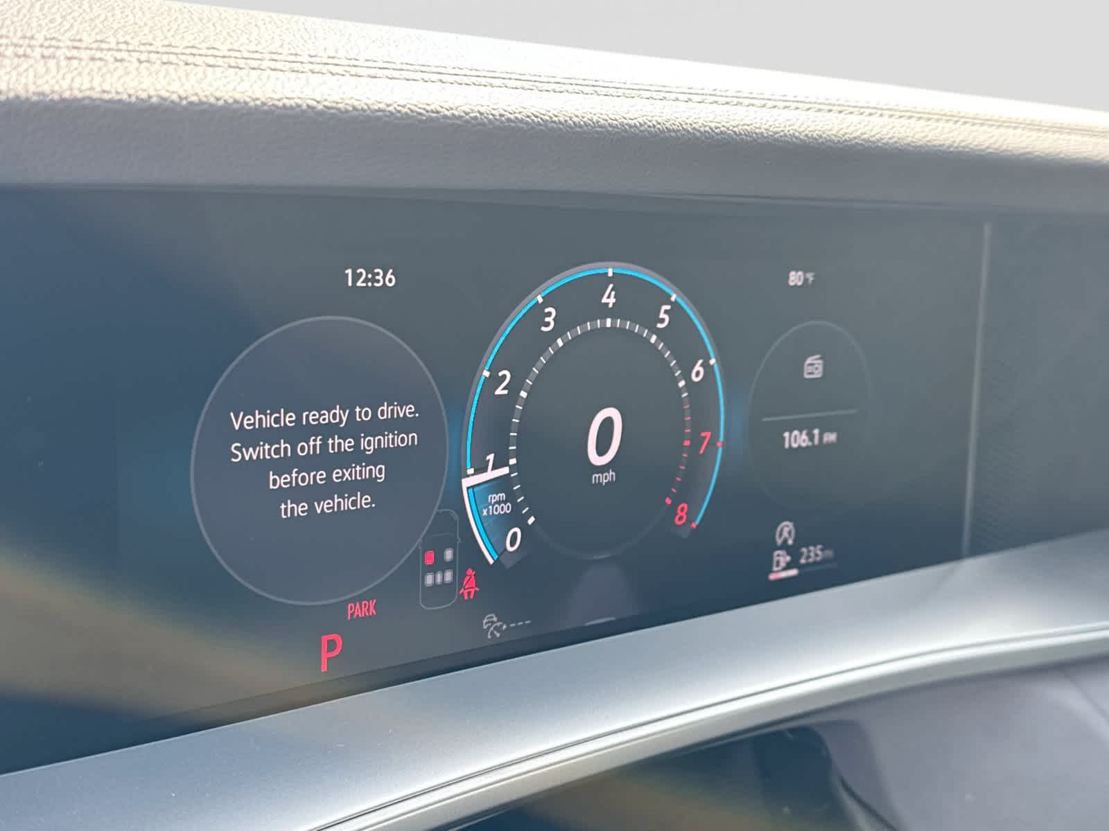 2026 Volkswagen Tiguan SE R-Line Negro
