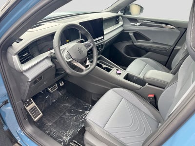 2026 Volkswagen Tiguan SE R-Line Negro
